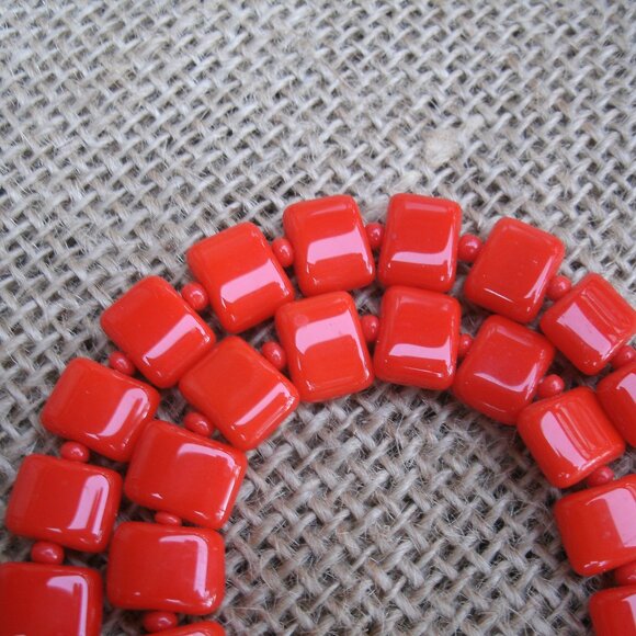 Vintage Handmade Red Glass Bead Necklace - Picture 3 of 10